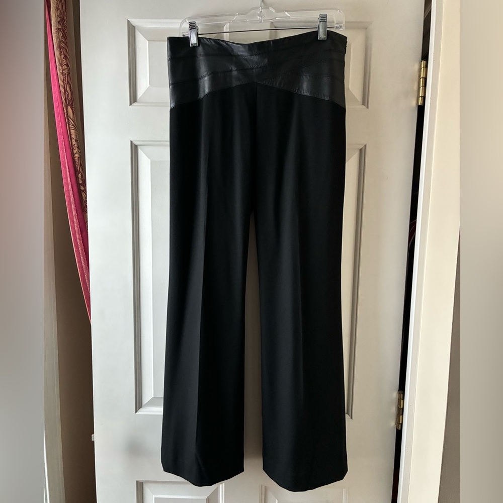 BCBGMaxAzria Women's Flat Front Leather Waistband Straight Leg Pant Black Size 6